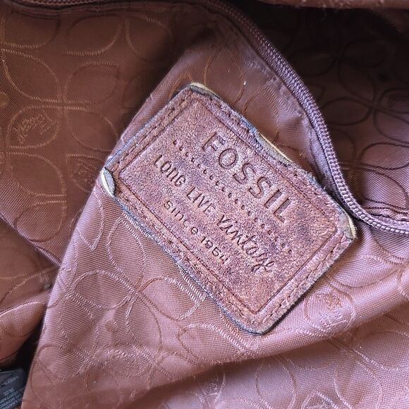 Fossil Explorer Brown Leather Foldover Crossbody Shoulder Bag Hobo Tote Purse - Picture 11 of 14